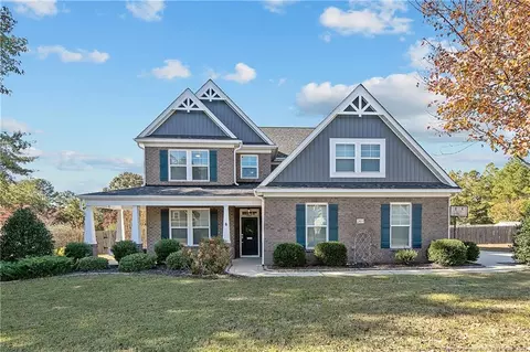 2813 Eastover North Dr, Eastover, NC 28312