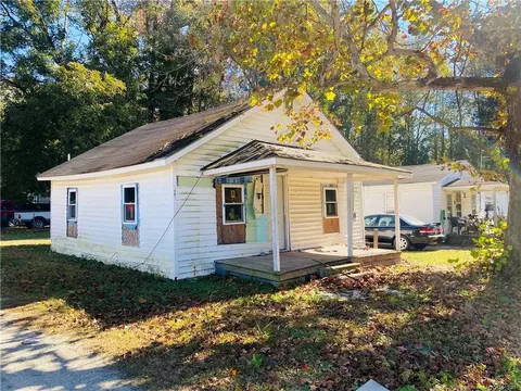 207 S Cross S, Warsaw, NC 28398