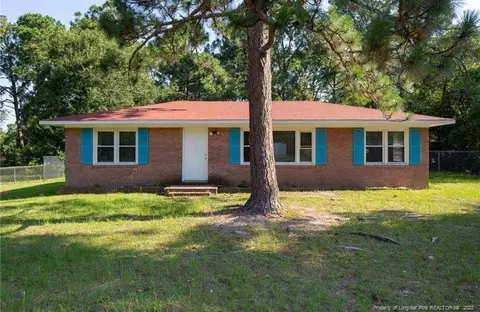 7518 Kisco Dr, Fayetteville, NC 28303