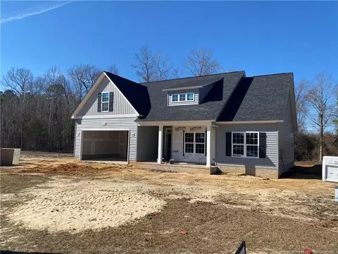 3155 Princeton St, Lumberton, NC 28360