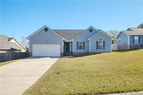 1415 Acacia Dr, Fayetteville, NC 28314