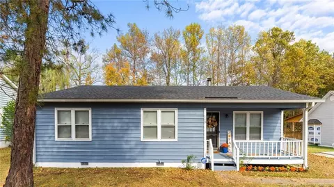 115 Elfreth Ln, Spring Lake, NC 28390