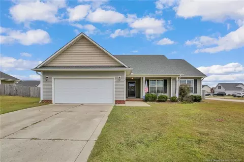 122 Mayor Ct, Raeford, NC 28376