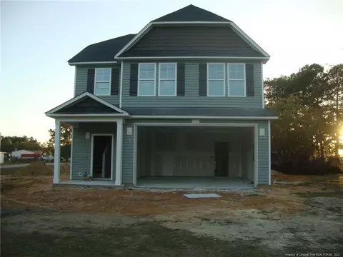 1069 Dean Rd, Saint Pauls, NC 28384