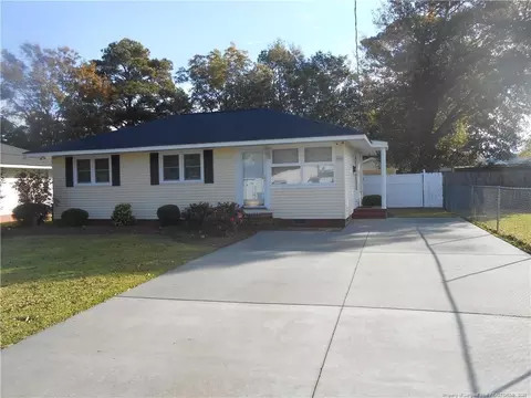 1402 Vance, Lumberton, NC 28358