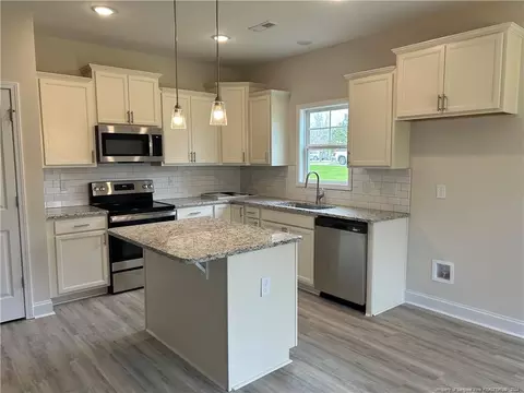 182 Olan Dr, Lumberton, NC 28360