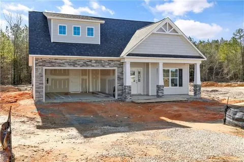 250 Collier Gate St, Linden, NC 28356