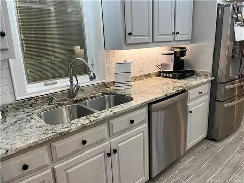 21 Trinity Dr, Lumberton, NC 28358 photo 9