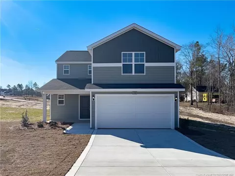 52 Pomeranian Ln, Parkton, NC 28371