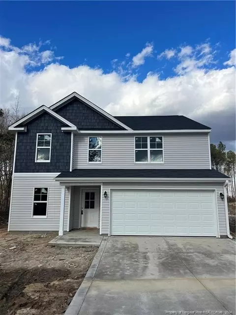51 Pomeranian Ln, Parkton, NC 28371