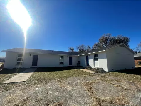 6417 Starbrook Dr, Fayetteville, NC 28304