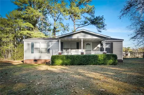 185 Cheer Ln, Raeford, NC 28376