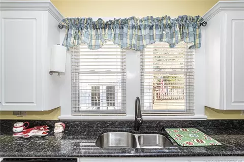 101 N 10th St, Erwin, NC 28339 photo 15