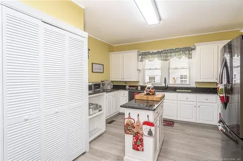 101 N 10th St, Erwin, NC 28339 photo 14