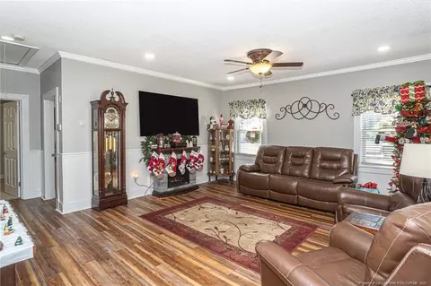 101 N 10th St, Erwin, NC 28339 photo 6