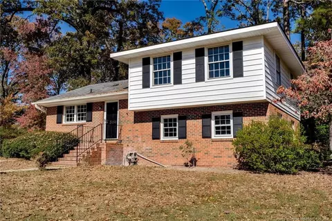 3150 Hampstead Rd, Lumberton, NC 28360