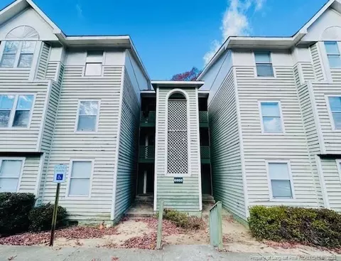 6800 Willowbrook #4, Fayetteville, NC 28314
