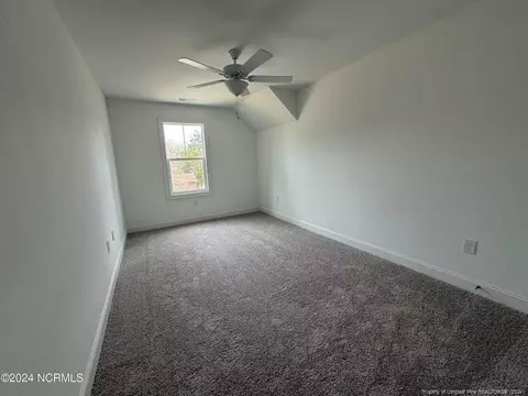 655 W Saunders Ave, Aberdeen, NC 28315
