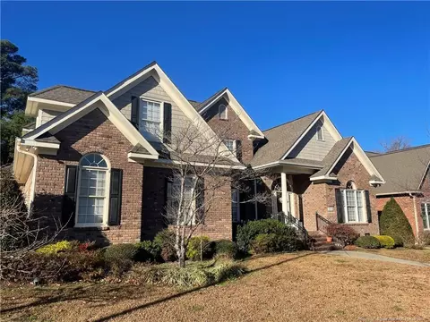 220 Northstone Pl, Fayetteville, NC 28303