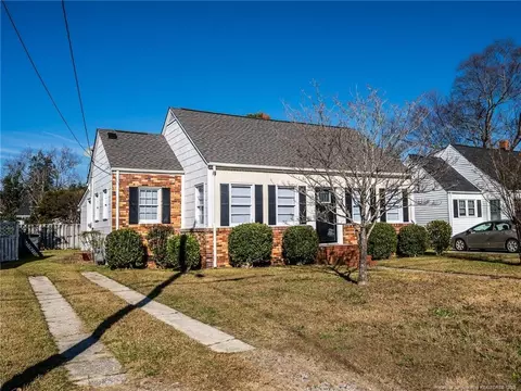 519 E 16th St, Lumberton, NC 28358