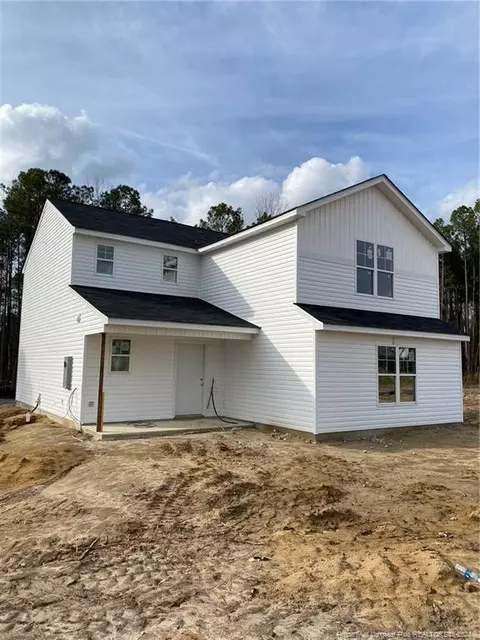 67 Dalmation Ln, Parkton, NC 28371