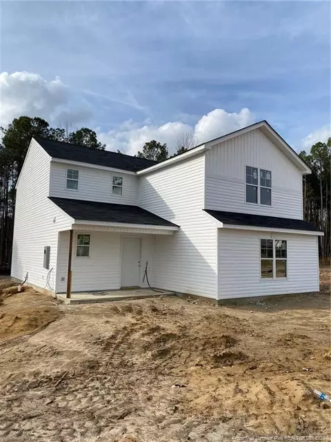 67 Dalmation Ln, Parkton, NC 28371