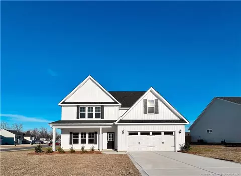 256 Burnside Dr, Raeford, NC 28376