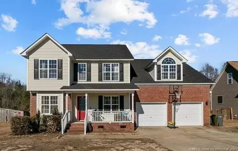 4274 Home Stretch Dr, Parkton, NC 28371