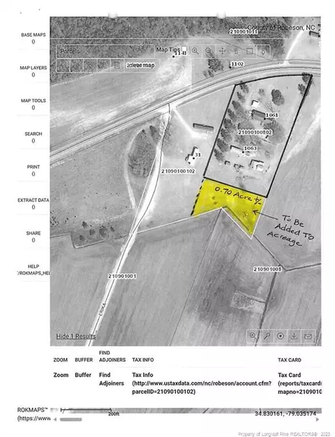 1061 Covington Farm Rd, Saint Pauls, NC 28384