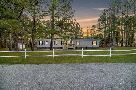 82 Cherry Blossom Ln, Lillington, NC 27546