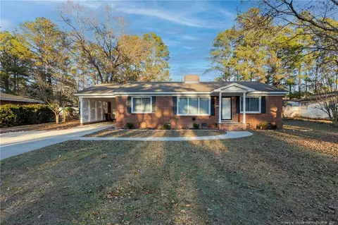 806 W 2nd Ave, Red Springs, NC 28377
