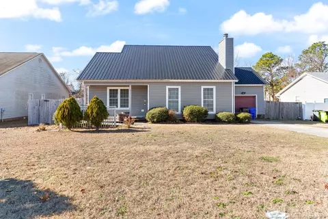 320 Laketree, Spring Lake, NC 28390
