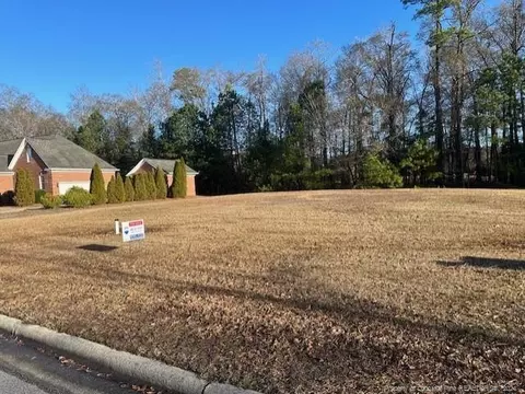 White Oak Drive, Lumberton, NC 28358