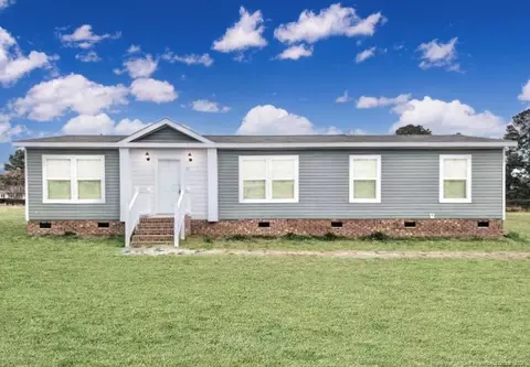 37 Bermuda Dr, Saint Pauls, NC 28384