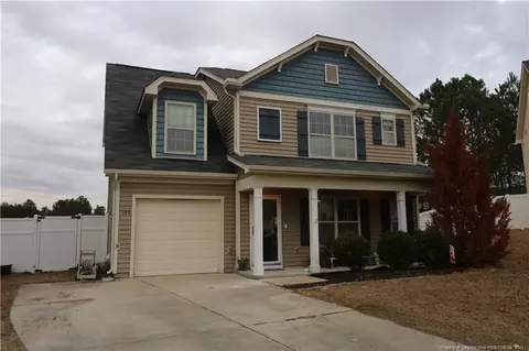 105 Red Coat Dr, Cameron, NC 28326 photo 2