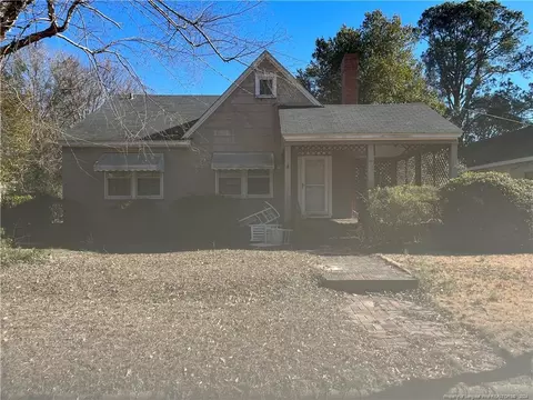 45 S Fayetteville St, Parkton, NC 28371