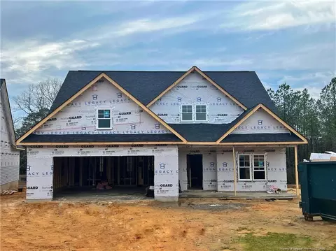 324 Glassmine Trl, Aberdeen, NC 28315