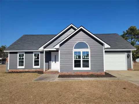 4413 Trimble Ln, Fayetteville, NC 28312