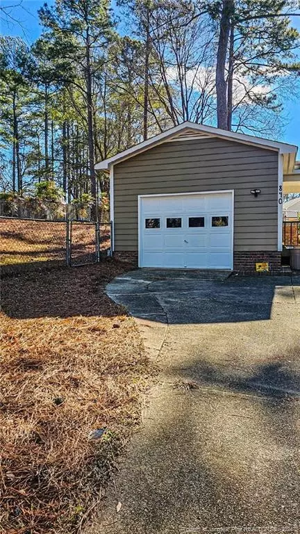  840 Hilton Dr, Fayetteville, NC 28311 photo 7