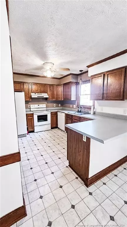  840 Hilton Dr, Fayetteville, NC 28311 photo 12