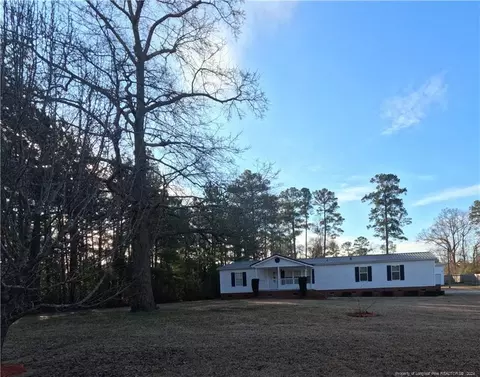 239 Burch Rd, Lumberton, NC 28360