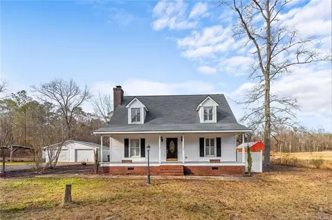 1177 Palestine Rd, Linden, NC 28356