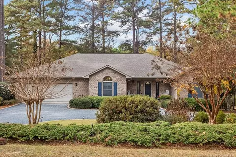 122 Pine Ridge Dr, Whispering Pines, NC 28327