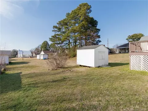 Exterior - 302 N 11th St, Erwin, NC 28339 photo 9 of 11