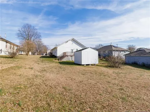 Exterior - 302 N 11th St, Erwin, NC 28339 photo 11 of 11