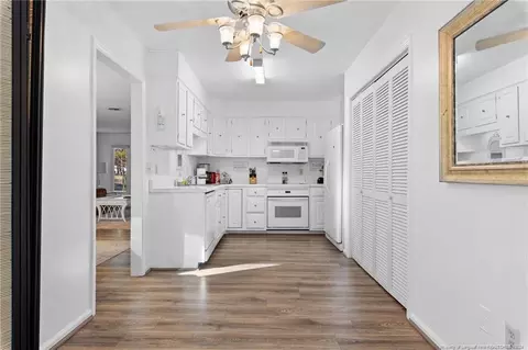 Kitchen - 6 Canter Pl, Pinehurst, NC 28374 photo 2 of 2