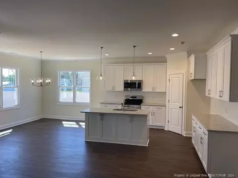 73 Copperhead Ln, Benson, NC 27504 photo 2