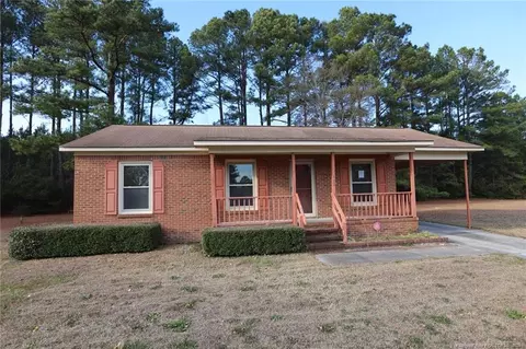 102 Dallas St, Lumberton, NC 28358
