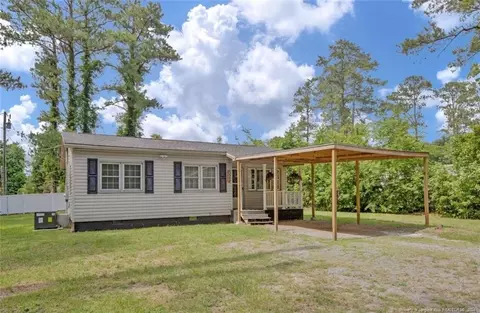 321 Nickfield Rd, Fayetteville, NC 28303