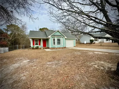 5331 Harding Dr, Hope Mills, NC 28348